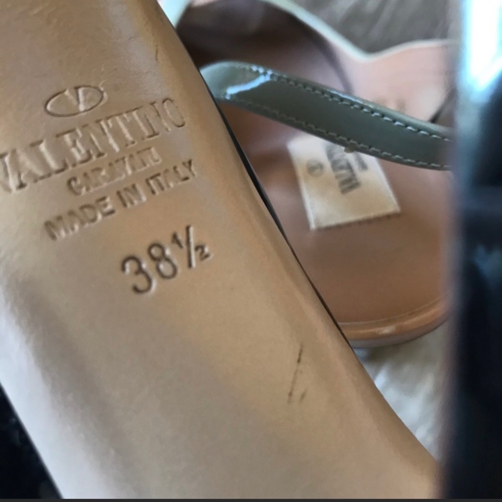 Black slingback Heels with baby green and blush accent. Gently worn but ready. - Picture 2 of 6